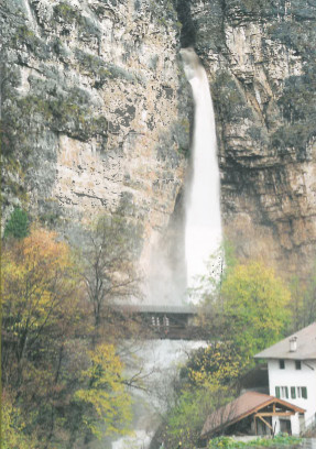 26 - Wasserfall